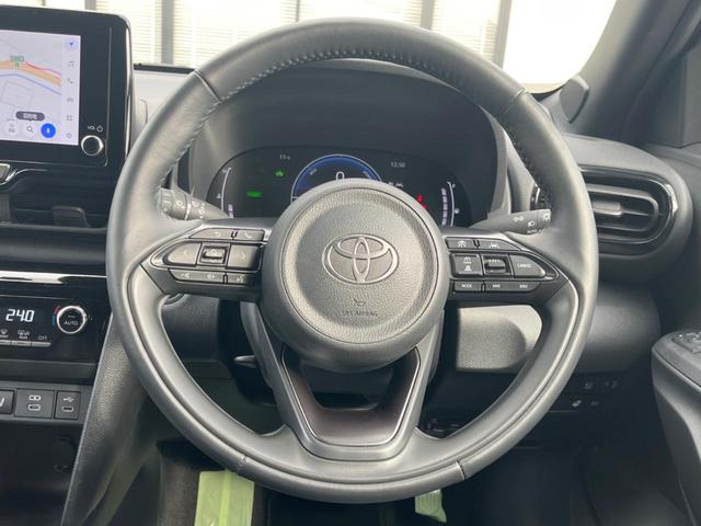 �y�����v�����X�e�A�����O�z�㎿�Ȋv���g�p���邱�ƂŁA��ɂ����������݂ƂĂ��^�]���₷���n���h���ł���