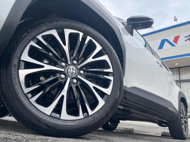 �y�����P�W�C���`�A���~�z�C�[���z�O�ςɃ}�b�`���������A���~�z�C�[���𑕒����Ă���܂��B�e��ЊO�A���~�z�C�[����A�X�^�b�h���X�^�C�����戵�����Ă���܂��B���񂲑��k����������