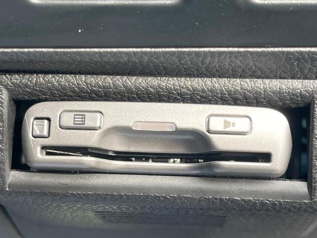 インプレッサスポーツ １．６ｉ－Ｌ　ＳＤナビ　バックカメラ　禁煙車　スマートキー　ＨＩＤヘッド　ＥＴＣ　純正１５インチアルミ　オートエアコン　Ｂｌｕｅｔｏｏｔｈ　ＣＤ　ＤＶＤ再生　フルセグ　パドルシフト（5枚目）