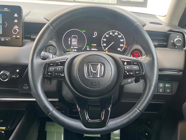 ヴェゼル ｅ：ＨＥＶ　Ｚ　９インチホンダコネクトナビ　バックカメラ　レーダークルーズ　禁煙車　ハンズフリーパワーバックドア　シートヒーター　コーナーセンサー　スマートキー　ＬＥＤヘッド　ＥＴＣ２．０　純正１８インチアルミ（12枚目）