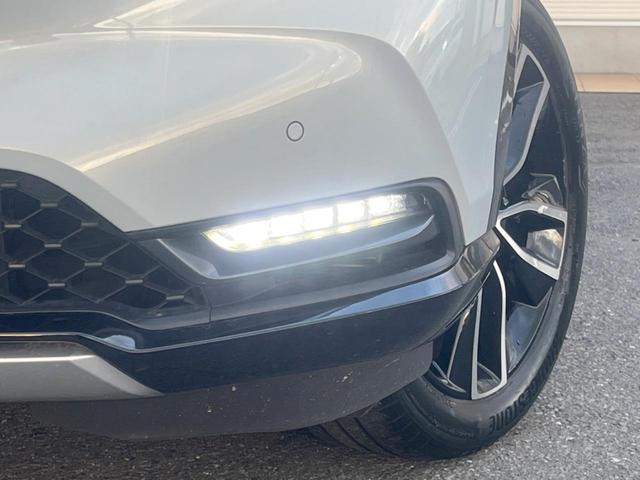 ヴェゼル ｅ：ＨＥＶ　Ｚ　９インチホンダコネクトナビ　バックカメラ　レーダークルーズ　禁煙車　ハンズフリーパワーバックドア　シートヒーター　コーナーセンサー　スマートキー　ＬＥＤヘッド　ＥＴＣ２．０　純正１８インチアルミ（26枚目）