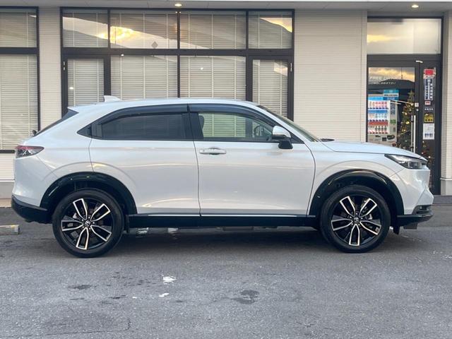 ヴェゼル ｅ：ＨＥＶ　Ｚ　９インチホンダコネクトナビ　バックカメラ　レーダークルーズ　禁煙車　ハンズフリーパワーバックドア　シートヒーター　コーナーセンサー　スマートキー　ＬＥＤヘッド　ＥＴＣ２．０　純正１８インチアルミ（32枚目）