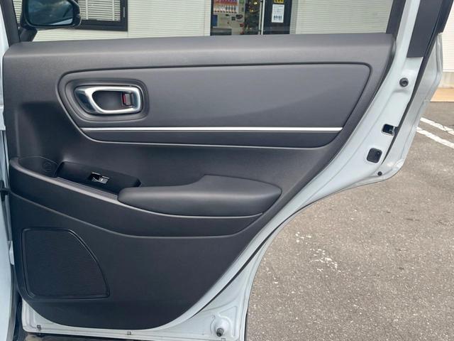 ヴェゼル ｅ：ＨＥＶ　Ｚ　９インチホンダコネクトナビ　バックカメラ　レーダークルーズ　禁煙車　ハンズフリーパワーバックドア　シートヒーター　コーナーセンサー　スマートキー　ＬＥＤヘッド　ＥＴＣ２．０　純正１８インチアルミ（48枚目）