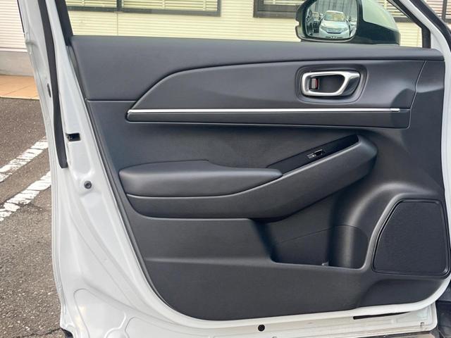 ヴェゼル ｅ：ＨＥＶ　Ｚ　９インチホンダコネクトナビ　バックカメラ　レーダークルーズ　禁煙車　ハンズフリーパワーバックドア　シートヒーター　コーナーセンサー　スマートキー　ＬＥＤヘッド　ＥＴＣ２．０　純正１８インチアルミ（49枚目）