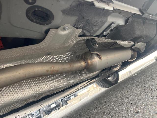 ＮＸ ＮＸ３５０ｈ　バージョンＬ　パノラマルーフ　全周囲カメラ　１００Ｖ電源　プリクラッシュセーフティ　デジタルインナーミラー　禁煙車　ハンズフリーパワーバックドア　革シート　メモリー付パワーシート　シートベンチレーション（22枚目）