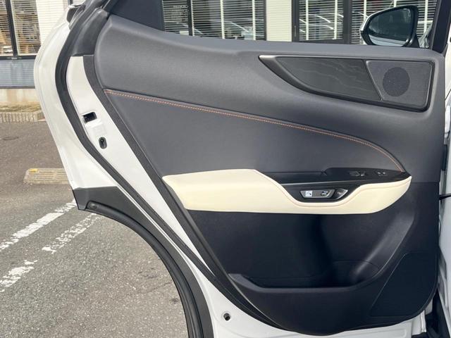 ＮＸ ＮＸ３５０ｈ　バージョンＬ　パノラマルーフ　全周囲カメラ　１００Ｖ電源　プリクラッシュセーフティ　デジタルインナーミラー　禁煙車　ハンズフリーパワーバックドア　革シート　メモリー付パワーシート　シートベンチレーション（60枚目）