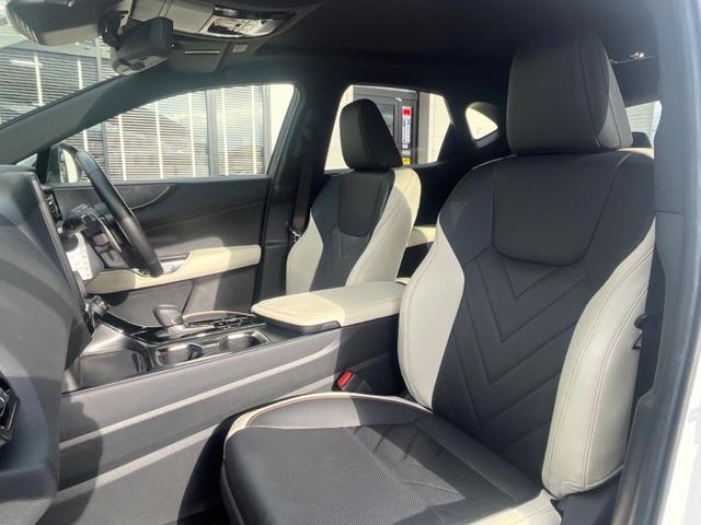 ＮＸ ＮＸ３５０ｈ　バージョンＬ　パノラマルーフ　全周囲カメラ　１００Ｖ電源　プリクラッシュセーフティ　デジタルインナーミラー　禁煙車　ハンズフリーパワーバックドア　革シート　メモリー付パワーシート　シートベンチレーション（61枚目）