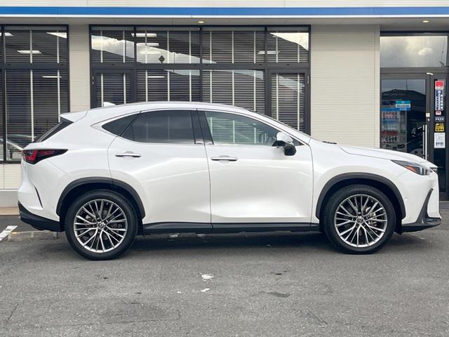 ＮＸ ＮＸ３５０ｈ　バージョンＬ　パノラマルーフ　全周囲カメラ　１００Ｖ電源　プリクラッシュセーフティ　デジタルインナーミラー　禁煙車　ハンズフリーパワーバックドア　革シート　メモリー付パワーシート　シートベンチレーション（70枚目）