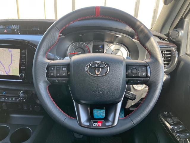 �y�����v�����X�e�A�����O�z�㎿�Ȋv���g�p���邱�ƂŁA��ɂ����������݂ƂĂ��^�]���₷���n���h���ł���