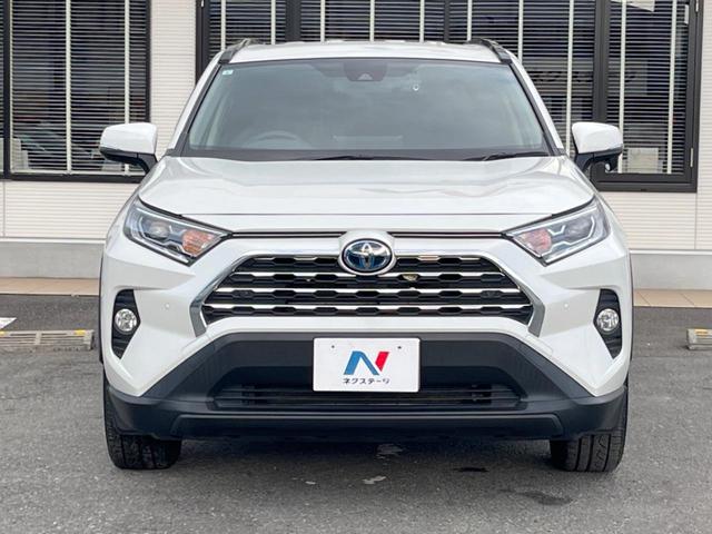 ＲＡＶ４ ハイブリッドＸ　バックカメラ　衝突被害軽減システム　レーダークルーズ　禁煙車　ドラレコ　コーナーセンサー　スマートキー　ＬＥＤヘッド　ルーフレール　ビルトインＥＴＣ　純正１８インチアルミ　オートハイビーム（15枚目）