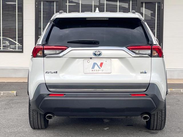 ＲＡＶ４ ハイブリッドＸ　バックカメラ　衝突被害軽減システム　レーダークルーズ　禁煙車　ドラレコ　コーナーセンサー　スマートキー　ＬＥＤヘッド　ルーフレール　ビルトインＥＴＣ　純正１８インチアルミ　オートハイビーム（16枚目）
