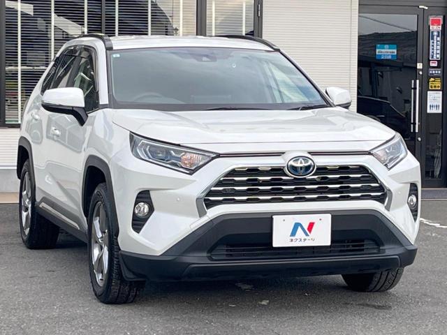 ＲＡＶ４ ハイブリッドＸ　バックカメラ　衝突被害軽減システム　レーダークルーズ　禁煙車　ドラレコ　コーナーセンサー　スマートキー　ＬＥＤヘッド　ルーフレール　ビルトインＥＴＣ　純正１８インチアルミ　オートハイビーム（17枚目）