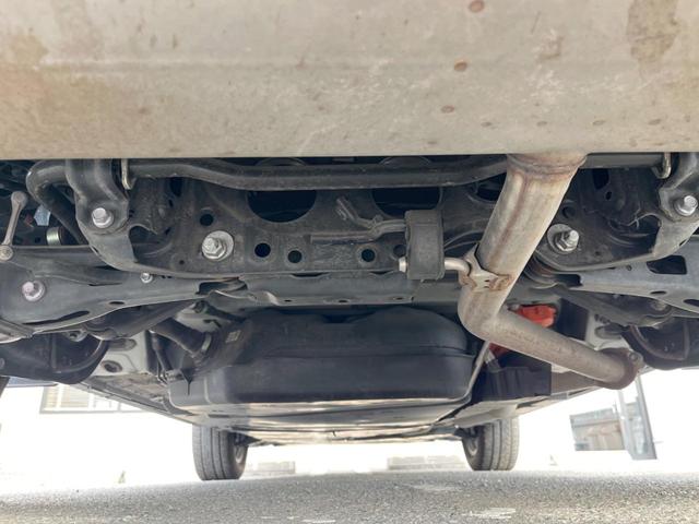 ＲＡＶ４ ハイブリッドＸ　バックカメラ　衝突被害軽減システム　レーダークルーズ　禁煙車　ドラレコ　コーナーセンサー　スマートキー　ＬＥＤヘッド　ルーフレール　ビルトインＥＴＣ　純正１８インチアルミ　オートハイビーム（19枚目）