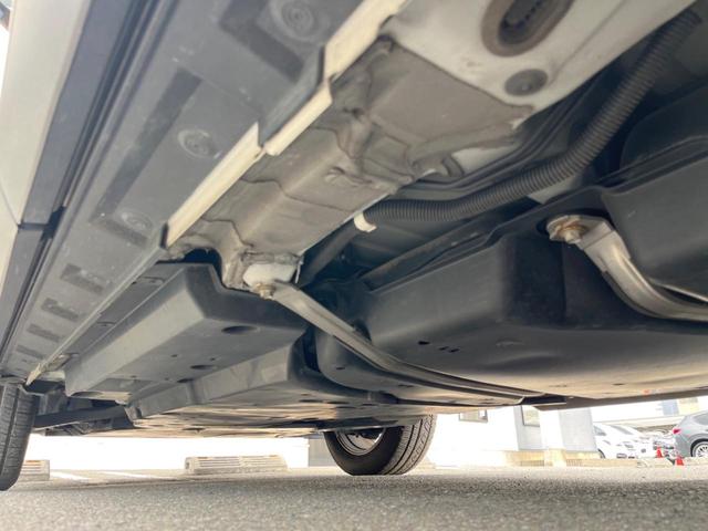 ＲＡＶ４ ハイブリッドＸ　バックカメラ　衝突被害軽減システム　レーダークルーズ　禁煙車　ドラレコ　コーナーセンサー　スマートキー　ＬＥＤヘッド　ルーフレール　ビルトインＥＴＣ　純正１８インチアルミ　オートハイビーム（22枚目）