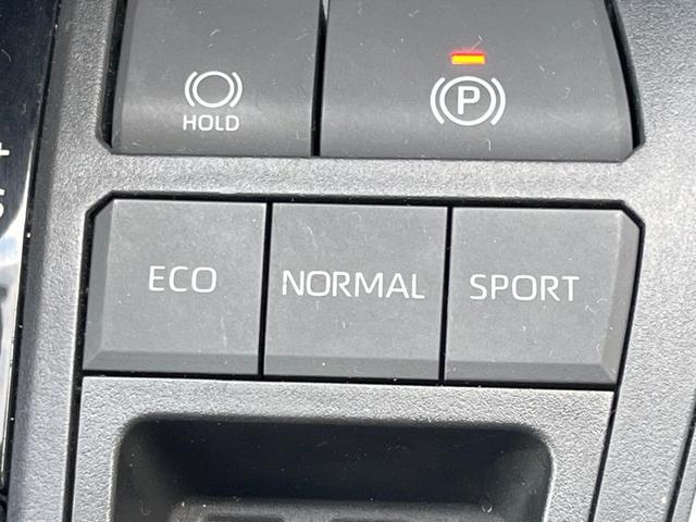 ＲＡＶ４ ハイブリッドＸ　バックカメラ　衝突被害軽減システム　レーダークルーズ　禁煙車　ドラレコ　コーナーセンサー　スマートキー　ＬＥＤヘッド　ルーフレール　ビルトインＥＴＣ　純正１８インチアルミ　オートハイビーム（25枚目）