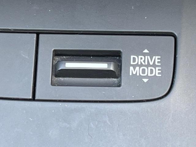 ハリアー Ｚ　モデリスタエアロ　バックカメラ　ＪＢＬサウンド　衝突軽減　レーダークルーズ　禁煙車　電動リアゲート　ハーフレザーシート　パワーシート　デジタルインナーミラ　コーナーセンサー　スマートキー　ＬＥＤヘッド（25枚目）