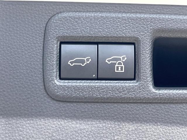 ハリアー Ｚ　モデリスタエアロ　バックカメラ　ＪＢＬサウンド　衝突軽減　レーダークルーズ　禁煙車　電動リアゲート　ハーフレザーシート　パワーシート　デジタルインナーミラ　コーナーセンサー　スマートキー　ＬＥＤヘッド（36枚目）