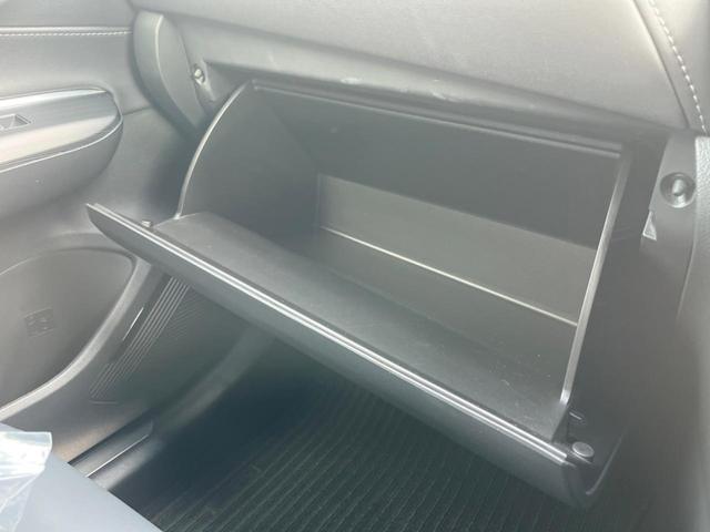 ハリアー Ｚ　モデリスタエアロ　バックカメラ　ＪＢＬサウンド　衝突軽減　レーダークルーズ　禁煙車　電動リアゲート　ハーフレザーシート　パワーシート　デジタルインナーミラ　コーナーセンサー　スマートキー　ＬＥＤヘッド（46枚目）