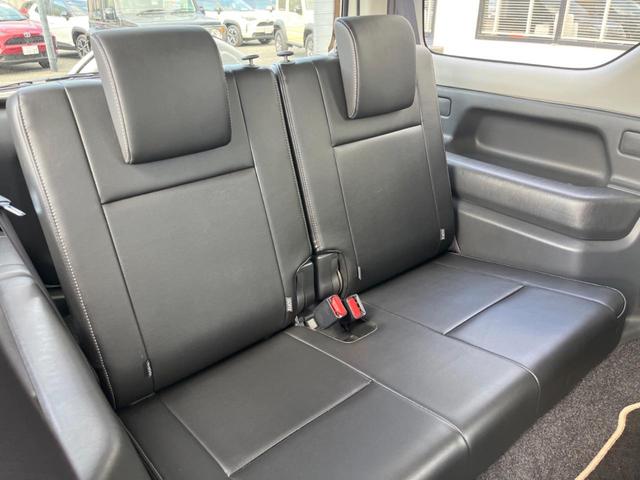 ジムニー ランドベンチャー　４ＷＤ　ＳＤナビ　禁煙車　シートヒーター　ドラレコ　ＥＴＣ　純正１６インチアルミ　Ｂｌｕｅｔｏｏｔｈ　ＣＤ　フルセグ（9枚目）