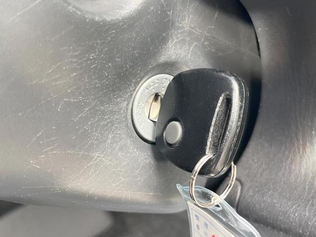 ジムニー ランドベンチャー　４ＷＤ　ＳＤナビ　禁煙車　シートヒーター　ドラレコ　ＥＴＣ　純正１６インチアルミ　Ｂｌｕｅｔｏｏｔｈ　ＣＤ　フルセグ（37枚目）