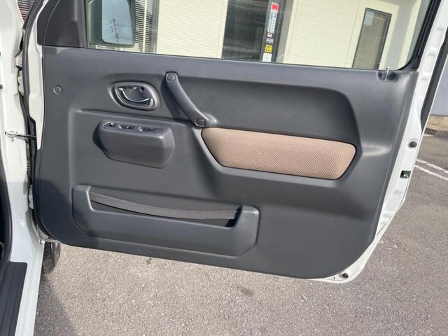 ジムニー ランドベンチャー　４ＷＤ　ＳＤナビ　禁煙車　シートヒーター　ドラレコ　ＥＴＣ　純正１６インチアルミ　Ｂｌｕｅｔｏｏｔｈ　ＣＤ　フルセグ（38枚目）