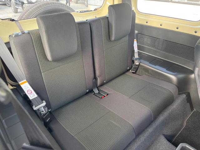 ジムニー ＸＣ　４ＷＤ　ターボ　衝突被害軽減システム　禁煙車　スマートキー　ＬＥＤヘッド　クルコン　純正１６インチアルミ　オートハイビーム　車線逸脱警報　オートライト　オートエアコン（9枚目）