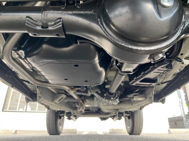 ジムニー ＸＣ　４ＷＤ　ターボ　衝突被害軽減システム　禁煙車　スマートキー　ＬＥＤヘッド　クルコン　純正１６インチアルミ　オートハイビーム　車線逸脱警報　オートライト　オートエアコン（19枚目）