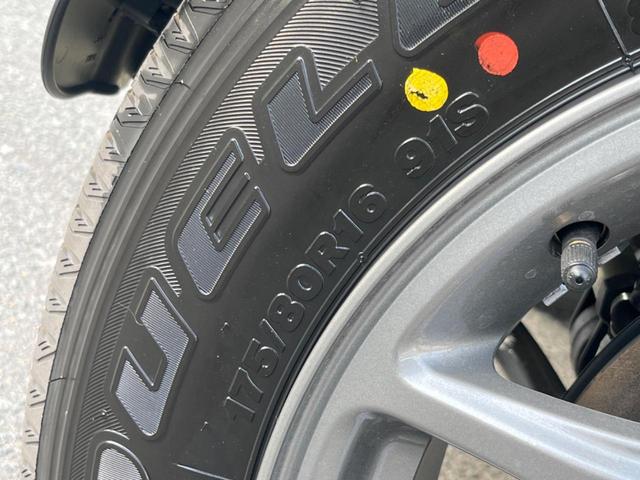 ジムニー ＸＣ　４ＷＤ　ターボ　衝突被害軽減システム　禁煙車　スマートキー　ＬＥＤヘッド　クルコン　純正１６インチアルミ　オートハイビーム　車線逸脱警報　オートライト　オートエアコン（48枚目）