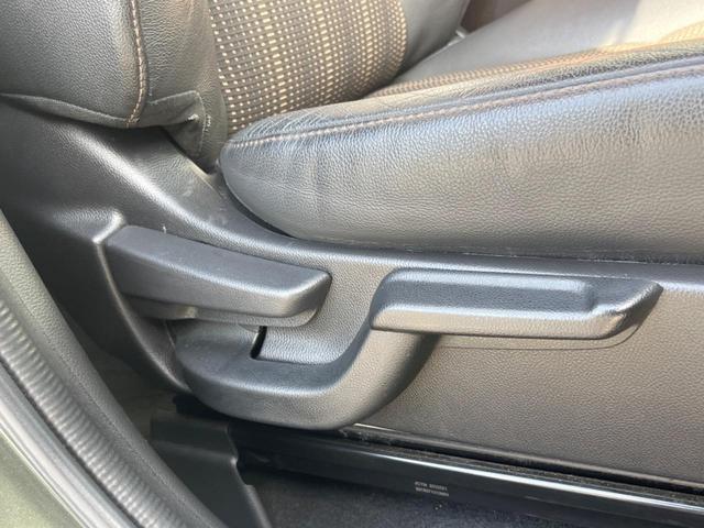 ヴェゼル ハイブリッドＺ　バックカメラ　衝突被害軽減システム　レーダークルーズ　禁煙車　ハーフレザーシート　スマートキー　ＬＥＤヘッド　ルーフレール　ＥＴＣ　純正１７インチアルミ　オートライト　デュアルエアコン（39枚目）