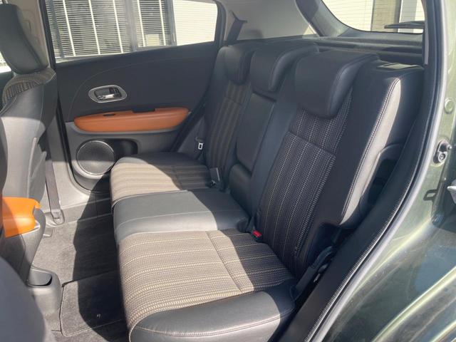 ヴェゼル ハイブリッドＺ　バックカメラ　衝突被害軽減システム　レーダークルーズ　禁煙車　ハーフレザーシート　スマートキー　ＬＥＤヘッド　ルーフレール　ＥＴＣ　純正１７インチアルミ　オートライト　デュアルエアコン（51枚目）