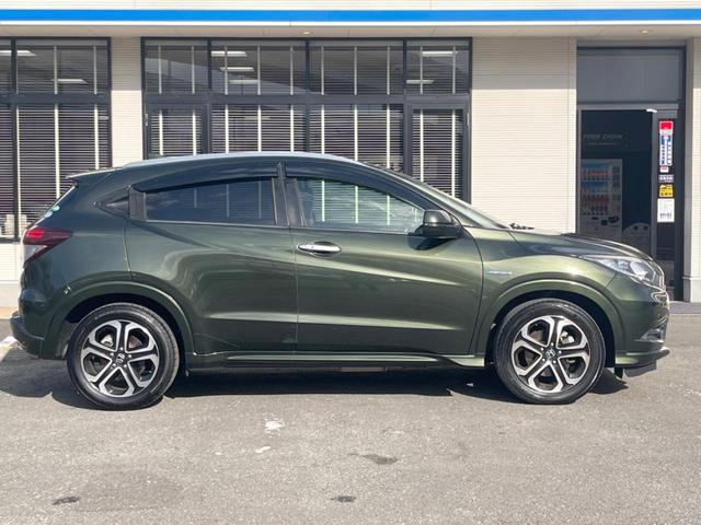 ヴェゼル ハイブリッドＺ　バックカメラ　衝突被害軽減システム　レーダークルーズ　禁煙車　ハーフレザーシート　スマートキー　ＬＥＤヘッド　ルーフレール　ＥＴＣ　純正１７インチアルミ　オートライト　デュアルエアコン（57枚目）