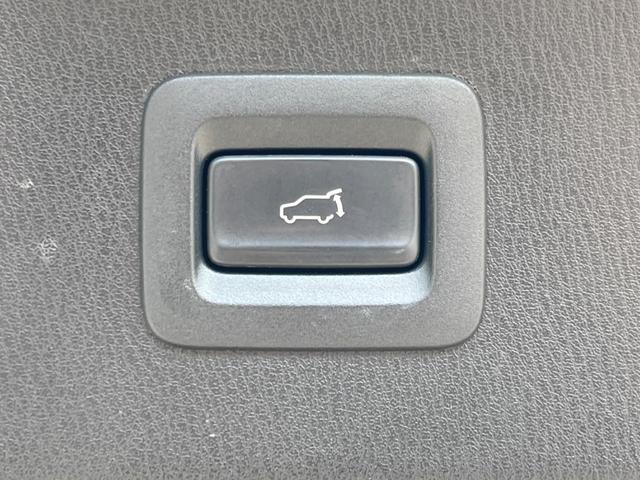 ＣＸ－５ ＸＤ　エクスクルーシブモード　純正ＳＤナビ　全周囲カメラ　ＢＯＳＥサウンド　スマートシティブレーキ　レーダークルーズ　禁煙車　電動リアゲート　レザーシート　全席シートヒーター　ドラレコ　ＥＴＣ　純正１９インチアルミホイール（36枚目）