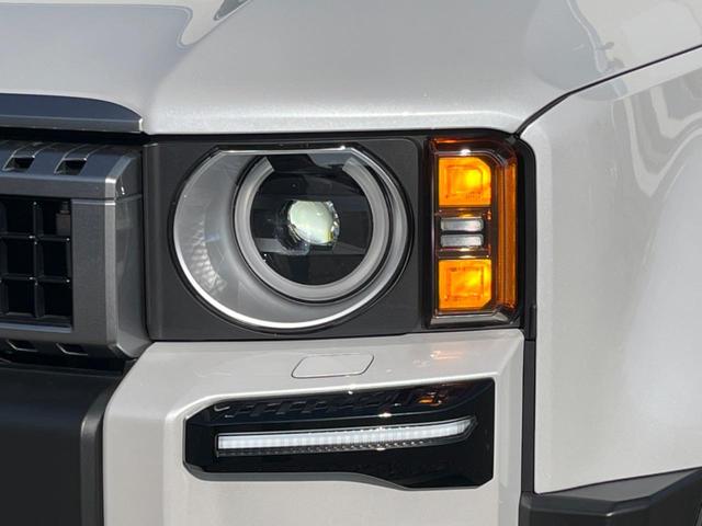 �y�k�d�c�w�b�h���C�g�z���V����ԑ��s�����ǍD�Ȏ��E���m�ۂ����S���ĉ^�]�ł��鍂�P�x�k�d�c�w�b�h���C�g�𑕔��I�_�����x�������A����d�͂��}�����Ă��܂��B