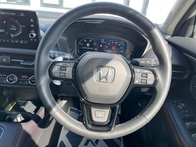 �y�����v�����X�e�A�����O�z�㎿�Ȋv���g�p���邱�ƂŁA��ɂ����������݂ƂĂ��^�]���₷���n���h���ł���