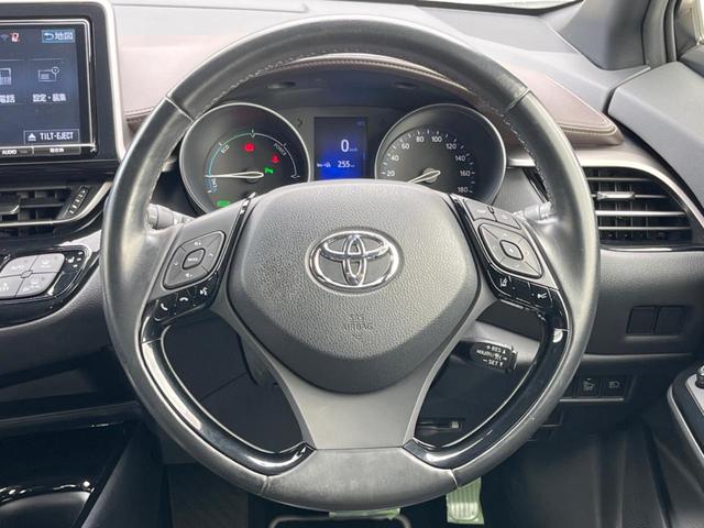 Ｃ－ＨＲ Ｇ　ＬＥＤエディション　純正９型ＳＤナビ　バックカメラ　セーフティセンス　レーダークルコン　禁煙車　２トーンカラー　シートヒーター　ドラレコ　コーナーセンサー　ＬＥＤヘッド　ＥＴＣ２．０　　オートマチックハイビーム（12枚目）