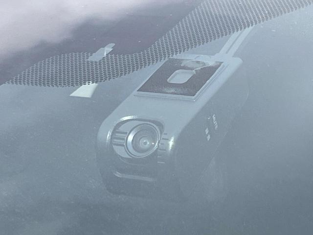 Ｃ－ＨＲ Ｇ　ＬＥＤエディション　純正９型ＳＤナビ　バックカメラ　セーフティセンス　レーダークルコン　禁煙車　２トーンカラー　シートヒーター　ドラレコ　コーナーセンサー　ＬＥＤヘッド　ＥＴＣ２．０　　オートマチックハイビーム（35枚目）