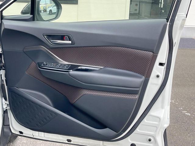 Ｃ－ＨＲ Ｇ　ＬＥＤエディション　純正９型ＳＤナビ　バックカメラ　セーフティセンス　レーダークルコン　禁煙車　２トーンカラー　シートヒーター　ドラレコ　コーナーセンサー　ＬＥＤヘッド　ＥＴＣ２．０　　オートマチックハイビーム（45枚目）