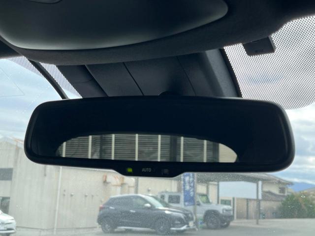 Ｃ－ＨＲ Ｇ　ＬＥＤエディション　純正９型ＳＤナビ　バックカメラ　セーフティセンス　レーダークルコン　禁煙車　２トーンカラー　シートヒーター　ドラレコ　コーナーセンサー　ＬＥＤヘッド　ＥＴＣ２．０　　オートマチックハイビーム（63枚目）