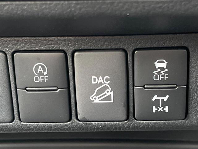 ハイラックス Ｚ　ＧＲスポーツ　後期　ナビ機能付８型ディスプレイオーディオ　全周囲カメラ　プリクラッシュセーフティシステム　レーダークルコン　禁煙車　パワーシート　ドラレコ　コーナーセンサー　ＬＥＤヘッド　ＥＴＣ　オートエアコン（7枚目）