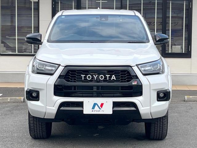 ハイラックス Ｚ　ＧＲスポーツ　後期　ナビ機能付８型ディスプレイオーディオ　全周囲カメラ　プリクラッシュセーフティシステム　レーダークルコン　禁煙車　パワーシート　ドラレコ　コーナーセンサー　ＬＥＤヘッド　ＥＴＣ　オートエアコン（15枚目）