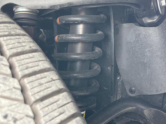 ハイラックス Ｚ　ＧＲスポーツ　後期　ナビ機能付８型ディスプレイオーディオ　全周囲カメラ　プリクラッシュセーフティシステム　レーダークルコン　禁煙車　パワーシート　ドラレコ　コーナーセンサー　ＬＥＤヘッド　ＥＴＣ　オートエアコン（21枚目）