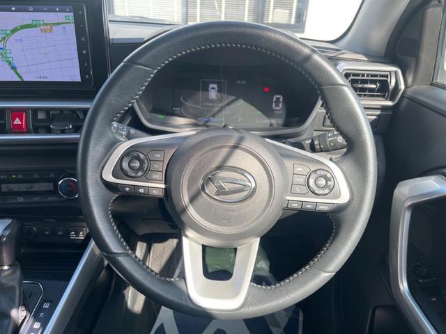 �y�����v�����X�e�A�����O�z�㎿�Ȋv���g�p���邱�ƂŁA��ɂ����������݂ƂĂ��^�]���₷���n���h���ł���