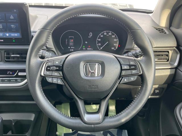 �y�����v�����X�e�A�����O�z�㎿�Ȋv���g�p���邱�ƂŁA��ɂ����������݂ƂĂ��^�]���₷���n���h���ł���