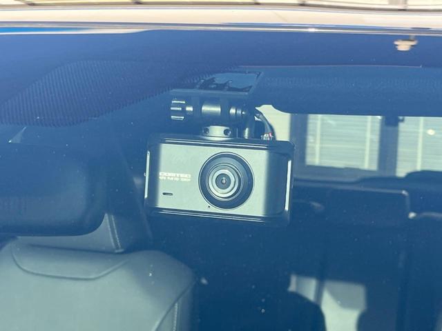 ヤリスクロス ハイブリッドＺ　全周囲カメラ　衝突被害軽減システム　レーダークルーズ　禁煙車　電動リアゲート　パワーシート　ドラレコ　コーナーセンサー　スマートキー　ＬＥＤヘッド　ＥＴＣ２．０　純正１８インチアルミ（24枚目）