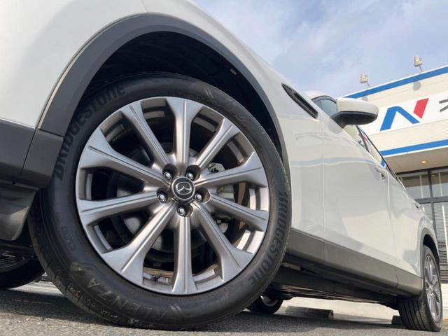 ＣＸ－６０ ＸＤ　エクスクルーシブモード　パノラマサンルーフ　全周囲カメラ　ＢＯＳＥサウンド　１００Ｖ電源　スマートブレーキサポート　レーダークルーズ　禁煙車　電動リアゲート　革シート　シートベンチレーション　メモリー機能付きパワーシート（14枚目）