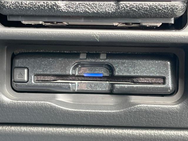 ＣＸ－６０ ＸＤ　エクスクルーシブモード　パノラマサンルーフ　全周囲カメラ　ＢＯＳＥサウンド　１００Ｖ電源　スマートブレーキサポート　レーダークルーズ　禁煙車　電動リアゲート　革シート　シートベンチレーション　メモリー機能付きパワーシート（39枚目）