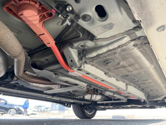 カローラクロス ハイブリッド　Ｚ　ガラスルーフ　モデリスタエアロ　ナビ機能付１０．５型ディスプレイオーディオ　全周囲カメラ　ブラインドスポットモニター　セーフティセンス　レーダークルコン　禁煙車　ハンズフリーパワーバックドア　ドラレコ（22枚目）