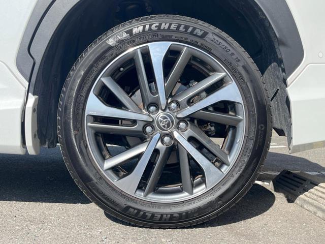 カローラクロス ハイブリッド　Ｚ　ガラスルーフ　モデリスタエアロ　ナビ機能付１０．５型ディスプレイオーディオ　全周囲カメラ　ブラインドスポットモニター　セーフティセンス　レーダークルコン　禁煙車　ハンズフリーパワーバックドア　ドラレコ（33枚目）