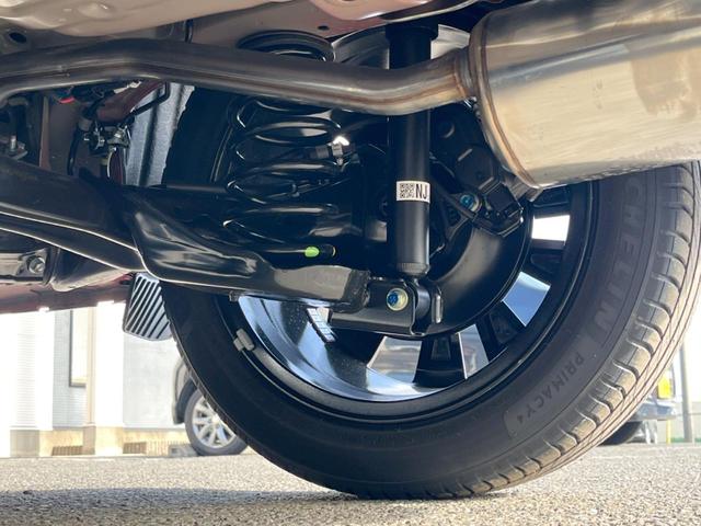 ヴェゼル ｅ：ＨＥＶ　ＲＳ　登録済未使用車　全周囲カメラ　プレミアムオーディオ　ホンダセンシング　レーダークルコン　ハンズフリーパワーバックドア　シートヒーター　コーナーセンサー　ＬＥＤ］ヘッド　９型ホンダコネクトディスプレイ（20枚目）