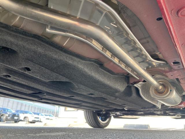 ヴェゼル ｅ：ＨＥＶ　ＲＳ　登録済未使用車　全周囲カメラ　プレミアムオーディオ　ホンダセンシング　レーダークルコン　ハンズフリーパワーバックドア　シートヒーター　コーナーセンサー　ＬＥＤ］ヘッド　９型ホンダコネクトディスプレイ（21枚目）